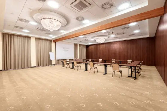 GRAND HOTEL Kielce - zdjęcie 2