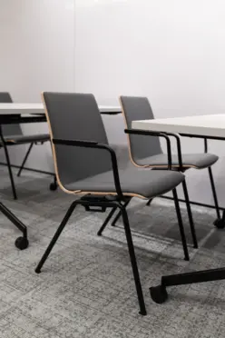 Wings Plaza - zdjęcie 4