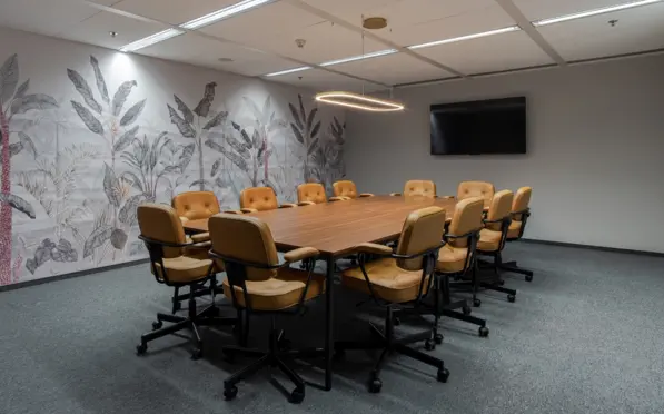 Wolf Marszałkowska - zdjęcie 1