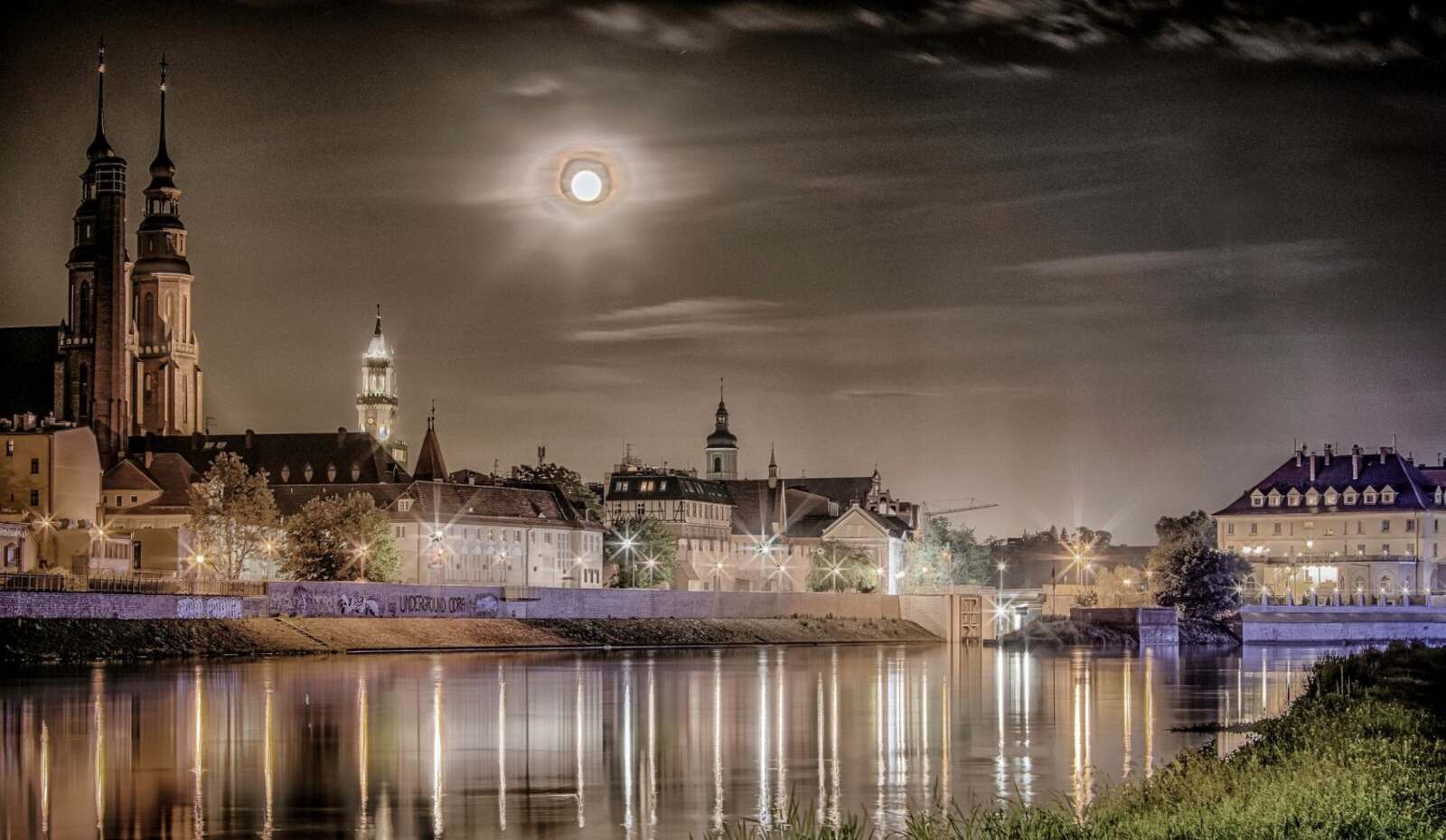 Sale konferencyjne w Opolu - przewodnik organizatora konferencji