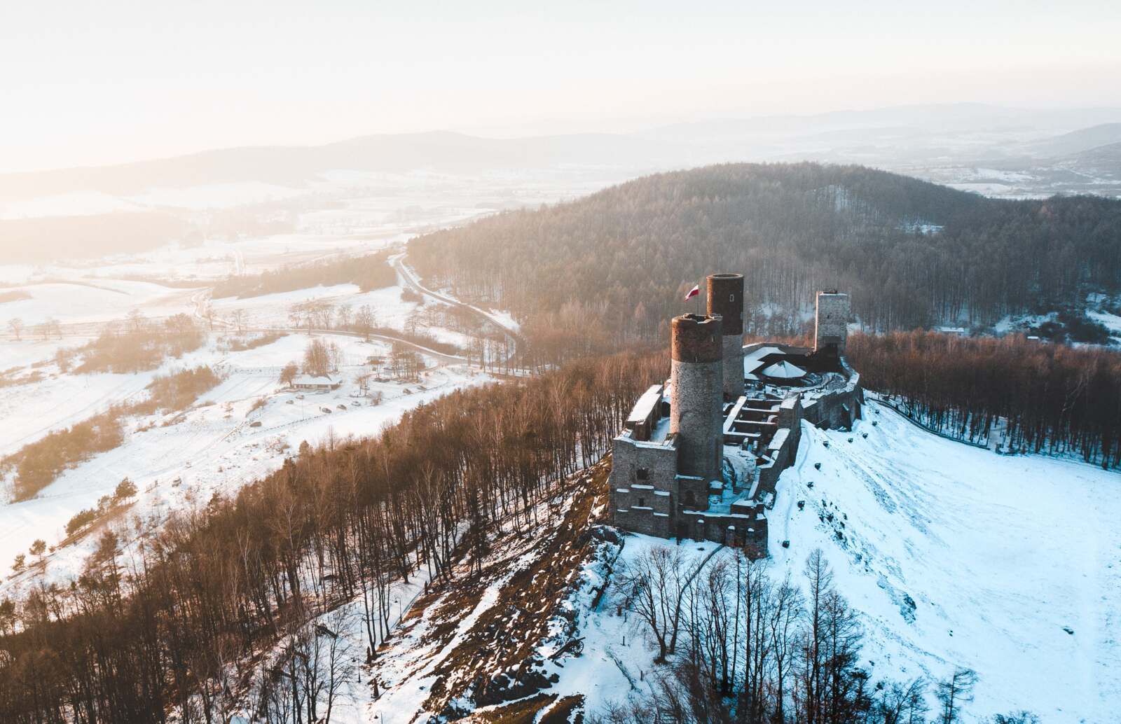 Sale konferencyjne za miastem