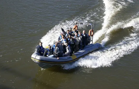 Rejsy na łodziach typu Rib i Jeat Boat
