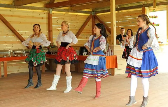 Imprezy integracyjne dla firm, team building