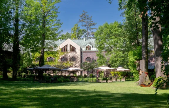 Manor House SPA - Pałac Odrowążów Termy Zamkowe termy