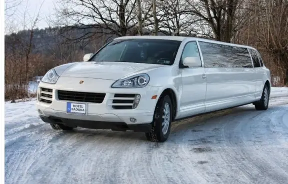 LIMUZYNA PORSCHE CAYENNE