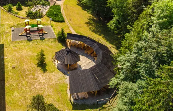 Zespół Pensjonatów Antałówka - imprezy plenerowe