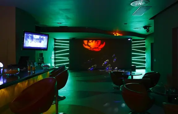 Dyskoteka i Kręgielnia