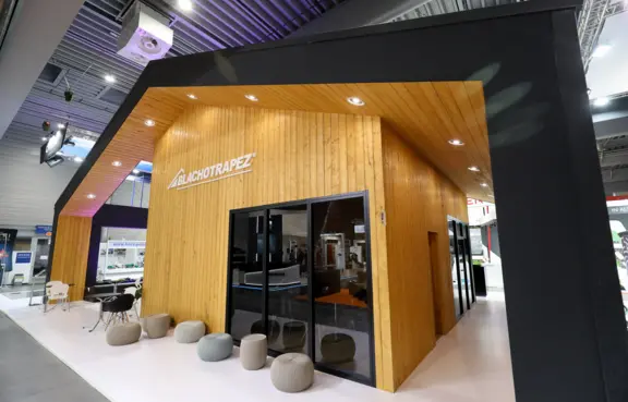 Idea Expo - aranżacja przestrzeni, budowa stoisk targowych