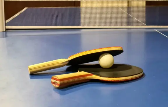 Ping-pong Grand Royal Hotel