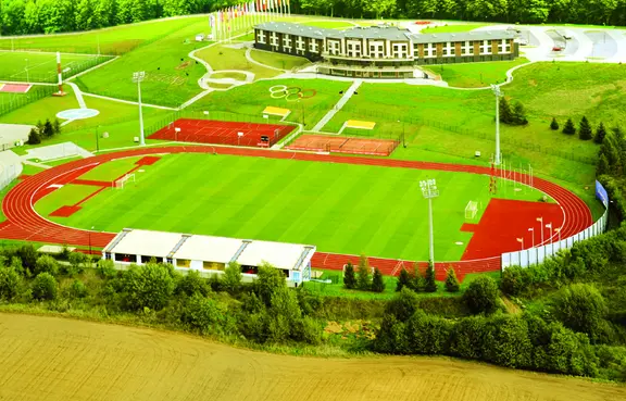Centrum Sportowo Konferencyjne Gniewino - kompleks boisk