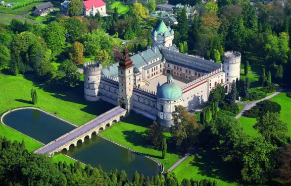 Dziedziniec zamkowy
