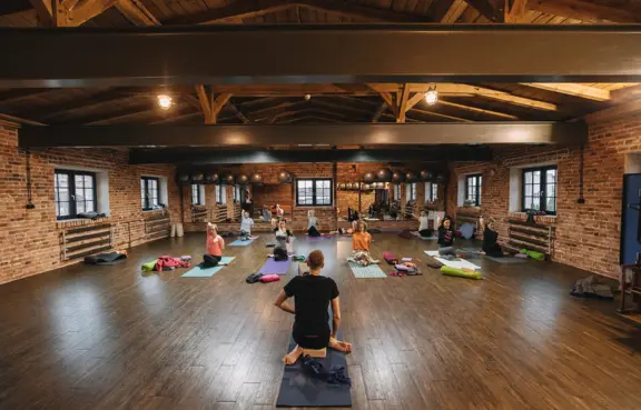 Sala do jogi, tańca w Spichlerzu