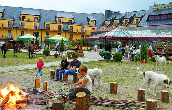 Imprezy integracyjne dla firm, team building