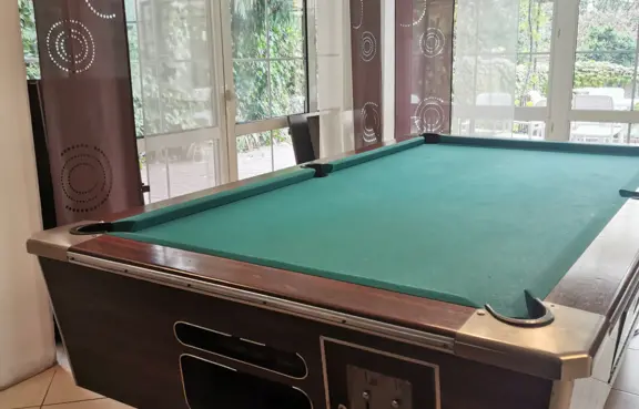 Stół do bilardu