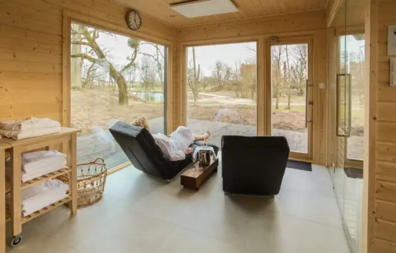 Pałac Komierowo Sępólno Krajeńskie spa