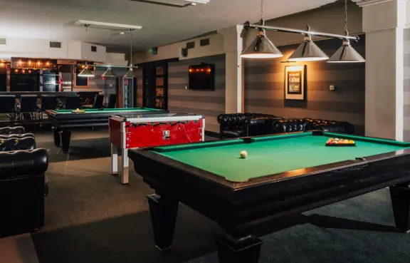 Bilard i Piłkarzyki