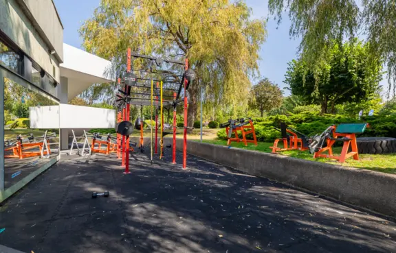 Siłownia zewnętrzna