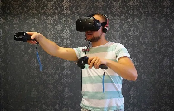 Gogle Wirtualnej Rzeczywistości