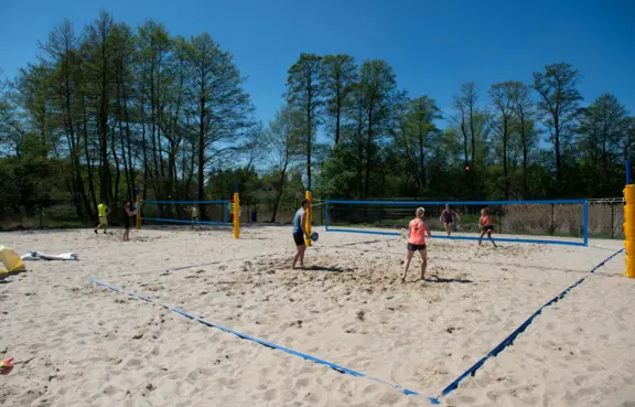 Boiska do siatkówki plażowej