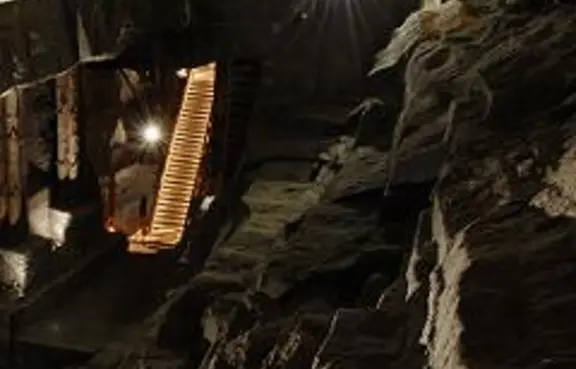 Zwiedzanie podziemnych tras turystycznych