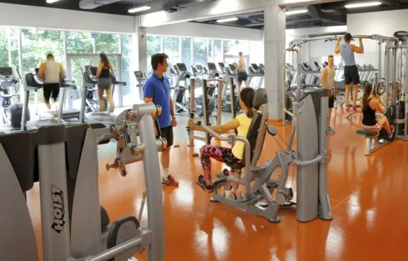 Hotel FairPlayce Poznan silownia