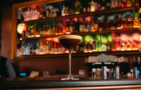 Świetnie zaopatrzony bar