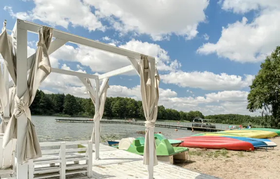 Plaża, sprzęt wodny