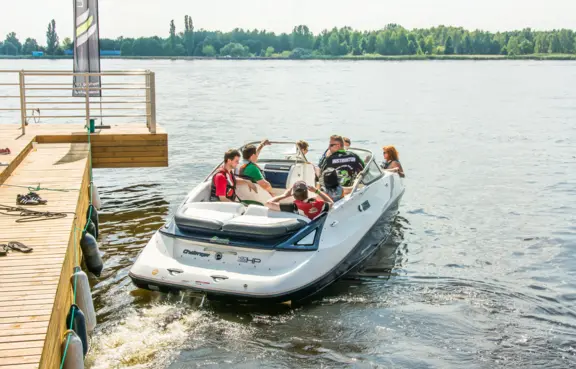 Prywatna plaża nad Jeziorem Zegrzyńskim Hotel Windsor****