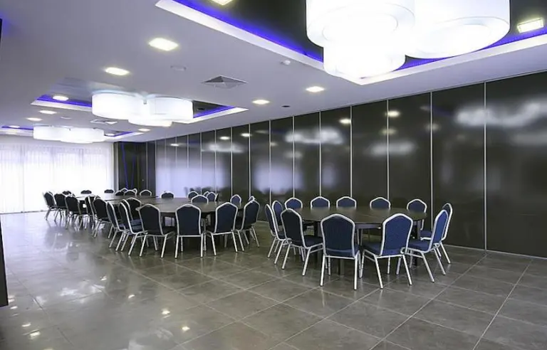 Hotel Grafit - zdjęcie 1