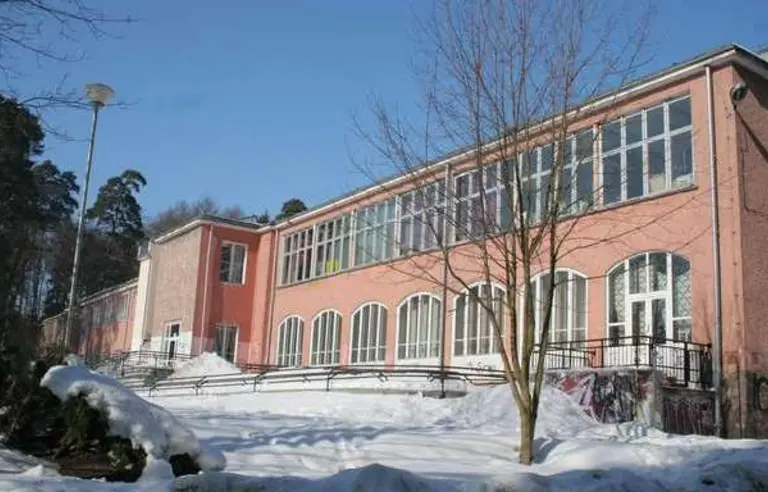 Centrum Edukacji i Inicjatyw Kulturalnych - Parkowa - photo 1