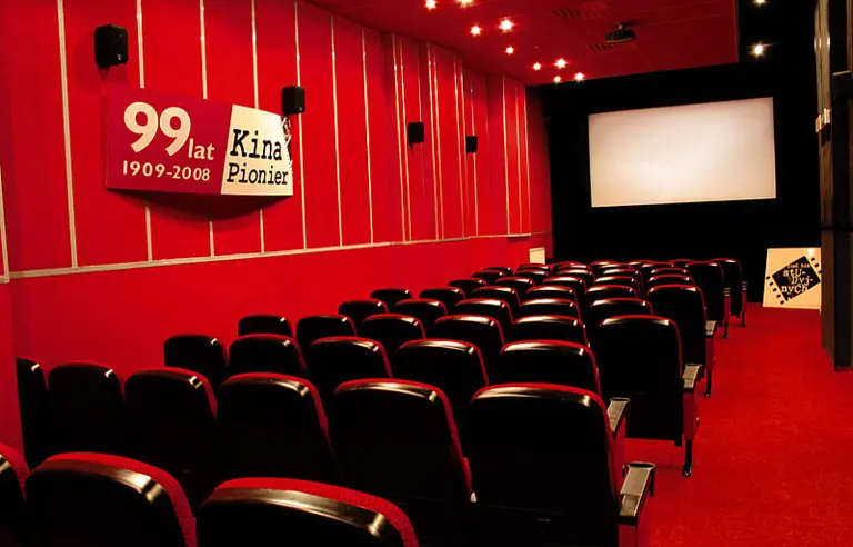 Kino Pionier 1907 Szczecin szkolenia