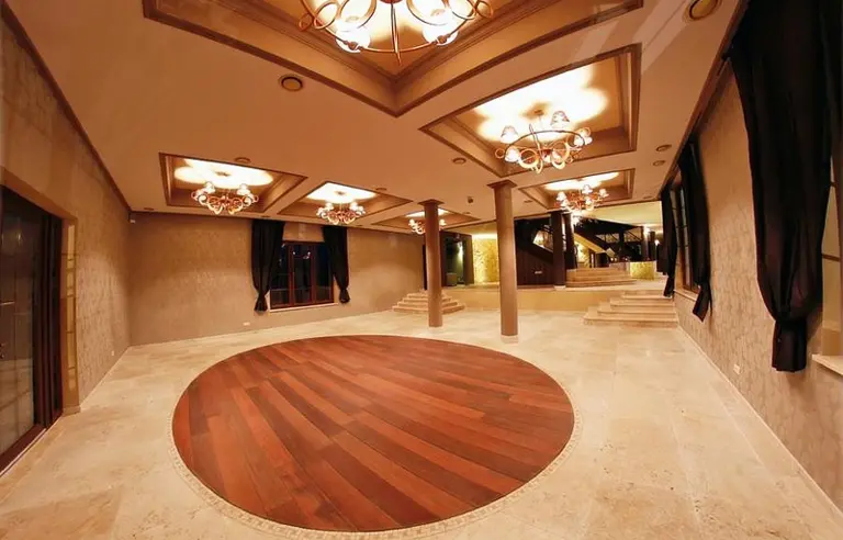 Korona Park Klewinowo - zdjęcie 1