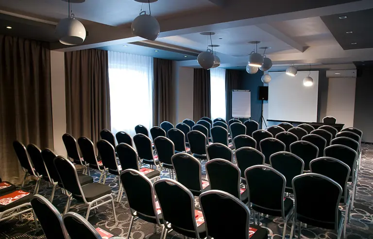 Sala Konferencyjna 'Srebrna'