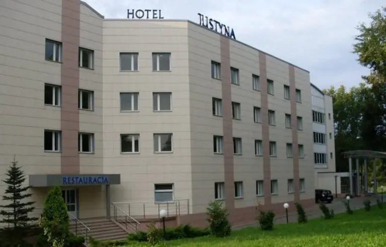 Hotel Justyna - zdjęcie 1