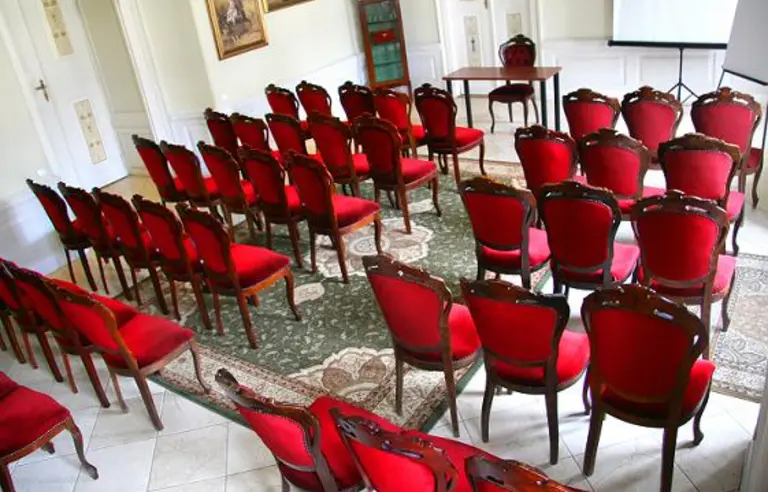 Pałac Ossolińskich - OBIEKT ZAMKNIĘTY - zdjęcie 1