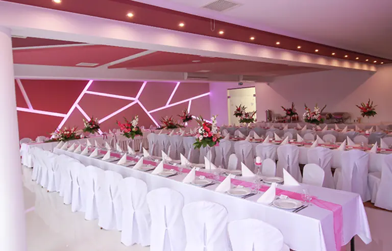 Czardasz- Kompleks Bankietowo-Konferencyjny - photo 1