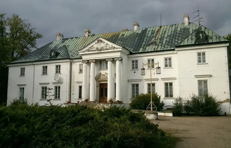 Pałac pod Złotym Bażantem - OBIEKT ZAMKNIĘTY - zdjęcie 1