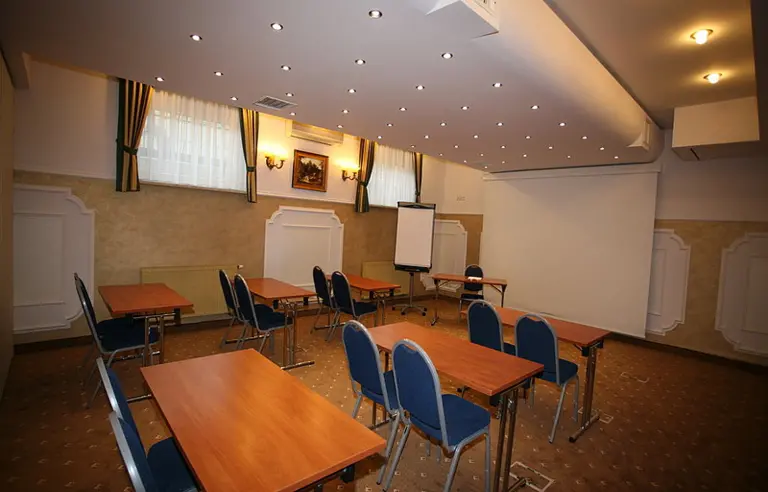 Hotel Boss Centrum Konferencyjno-Szkoleniowe - photo 1