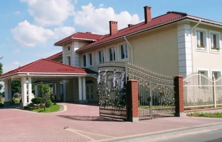 Rezydencja Zalewskich - photo 1