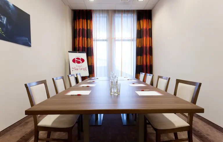 BIZNES CAFE / NARADA