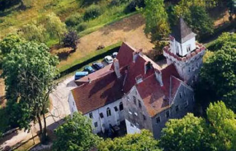 Zamek w Nowęcinie konferencje