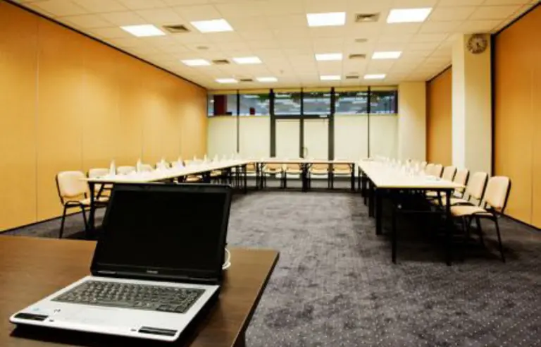 Hotel Krynica - photo 1