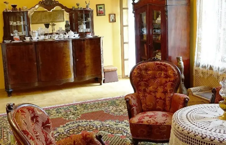 Hotel Dwór Mystkowo - zdjęcie 1