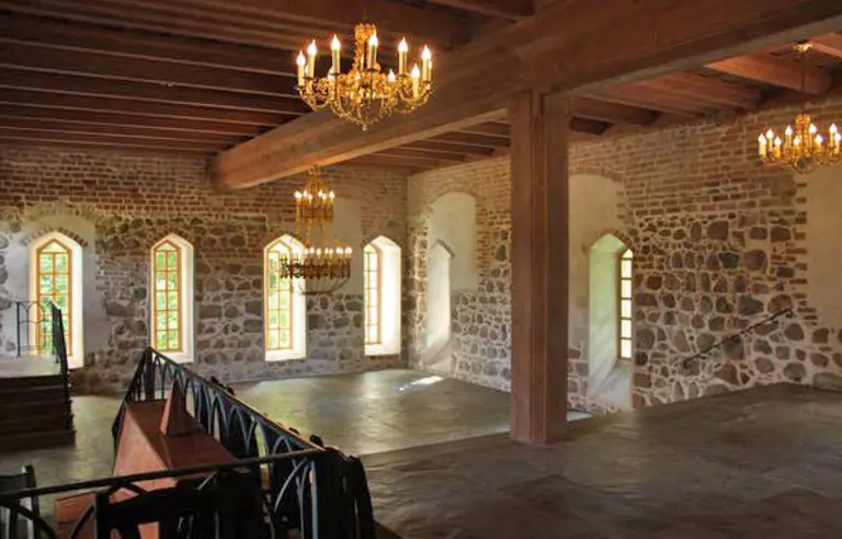 Klasztor Cedynia Hotel i Restauracja - zdjęcie 1