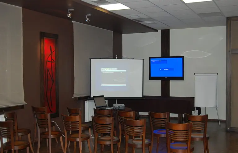 Hotel Altamira - photo 1