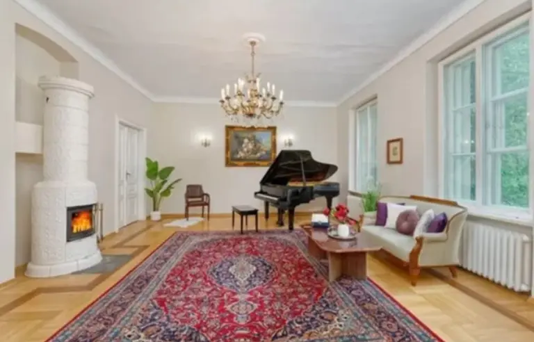 Dworek Pod Piasecznem - zdjęcie 1