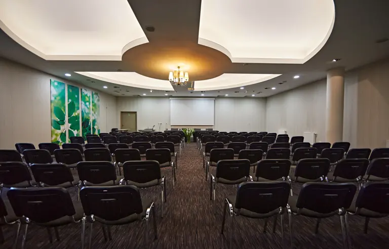 Hotel Victoria Lublin - photo 1