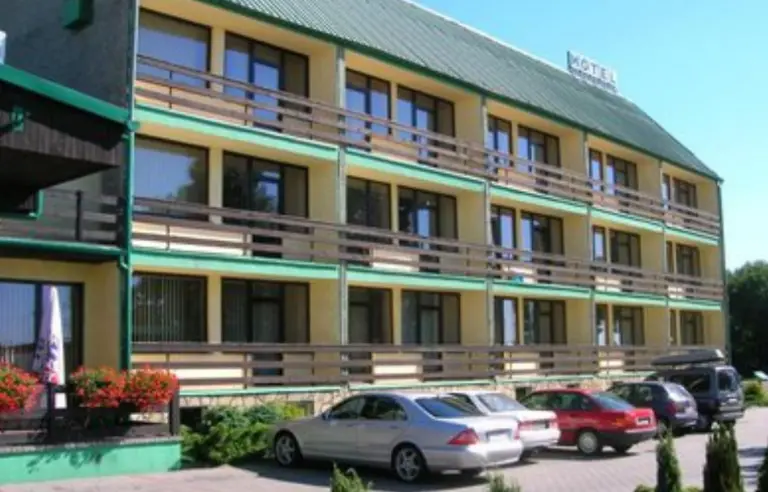 Hotel Zajazd Krapkowice- ZAMKNIĘTE - photo 1