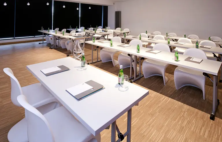 Artis Loft Hotel - photo 1