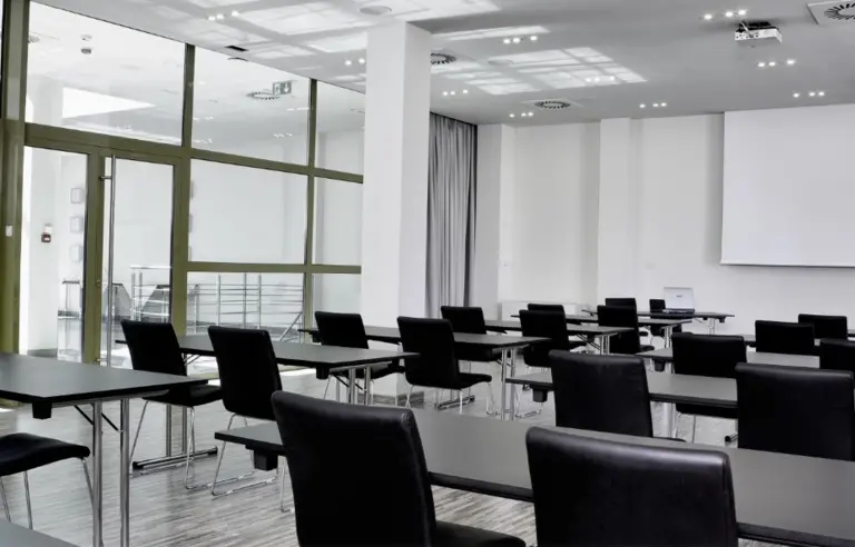 Hotel Moderno - photo 1